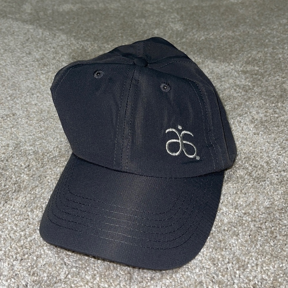 NWT Arbonne Hat
